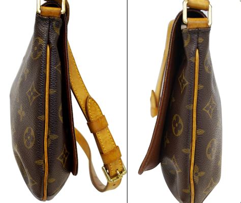 strap bag lv